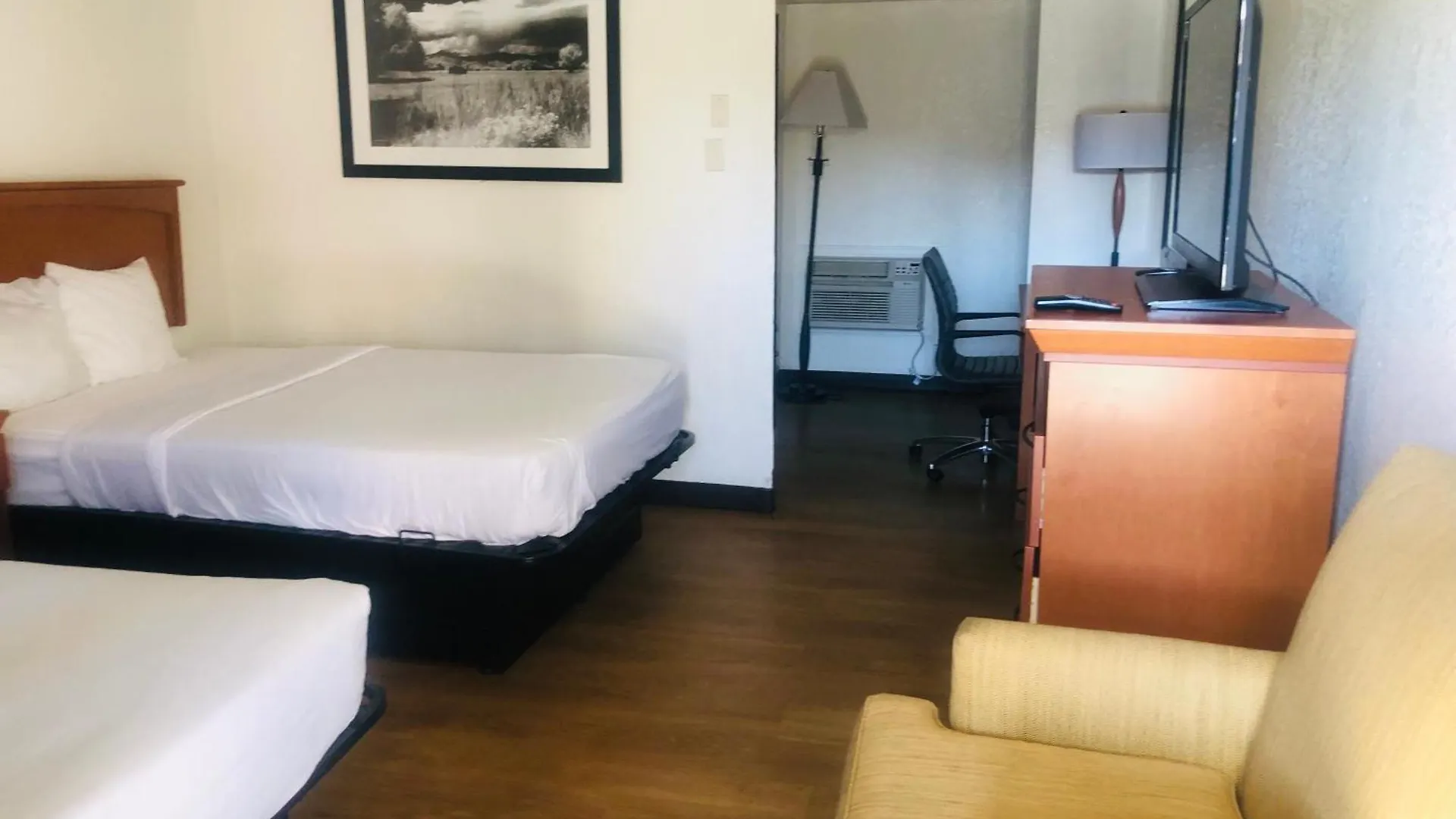 Hotel Inn At The Highland Denver Downtown